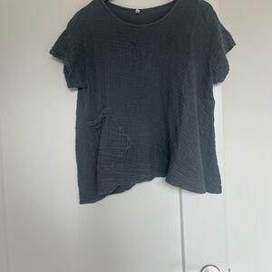 Casual Gray Women's Top, Very similar to Oh My Gauze